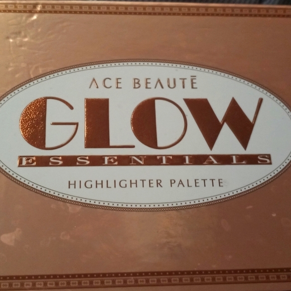 Ace Beauté highlight pallet - Picture 1 of 3